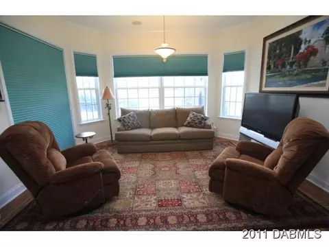 16 Oakview Cir, Palm Coast, FL 32137 photo 11