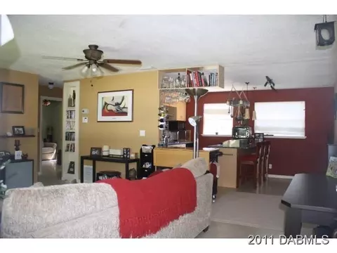256 Melrose Ave, Ormond Beach, FL 32174 photo 3