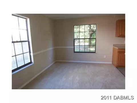 111 Mariners Dr, Ormond Beach, FL 32176 photo 4