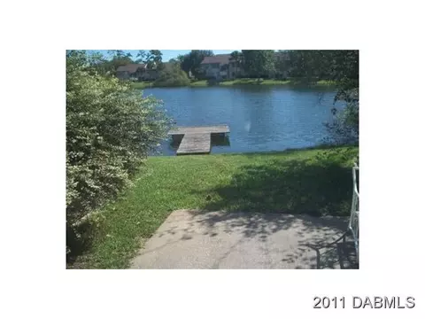 9 Hunter Run Cir, Ormond Beach, FL 32174 photo 2