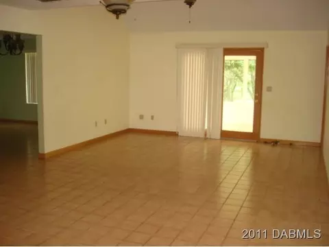 204 Conifer Ln, Ormond Beach, FL 32174 photo 2