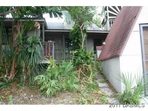 55 Concord Dr, Ormond Beach, FL 32176 photo 4