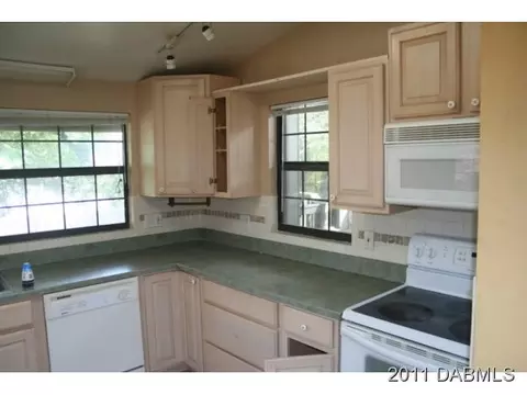 55 Concord Dr, Ormond Beach, FL 32176 photo 10