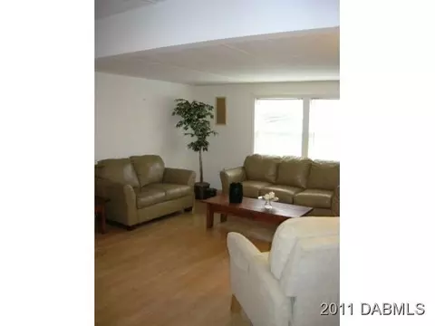 565 Cameo Dr, Ormond Beach, FL 32174 photo 13