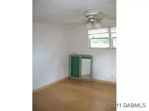 565 Cameo Dr, Ormond Beach, FL 32174 photo 8