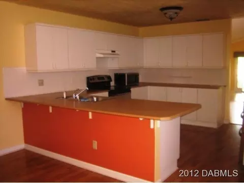13 Treetop Cir, Ormond Beach, FL 32174 photo 2