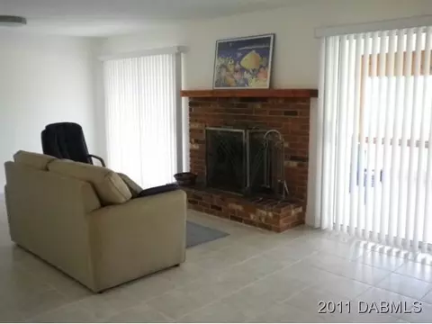 127 Windward Cir, Ormond Beach, FL 32176 photo 6