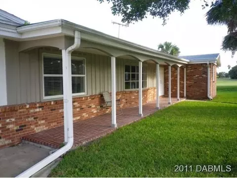 127 Windward Cir, Ormond Beach, FL 32176 photo 2