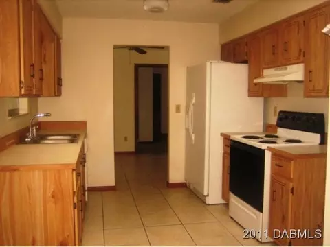 6 Brookside Cir, Ormond Beach, FL 32174 photo 4