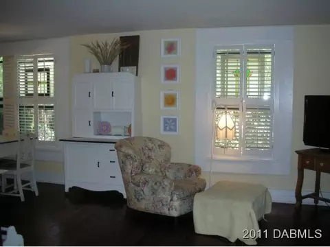 83 Dix Ave, Ormond Beach, FL 32174 photo 4