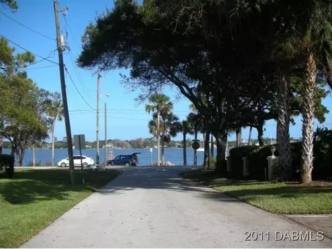 83 Dix Ave, Ormond Beach, FL 32174 photo 9