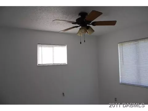 3410 Tamarind Dr, Edgewater, FL 32141 photo 6