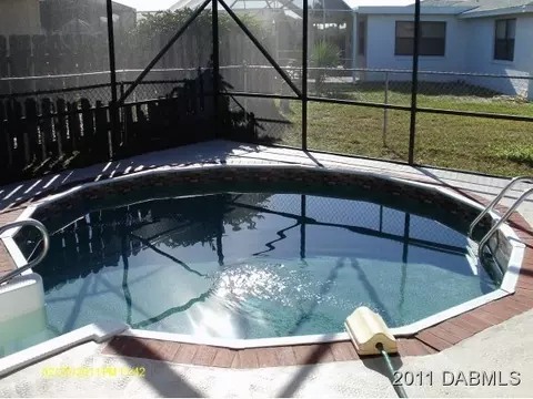 50 Sea Harbor Dr, Ormond Beach, FL 32176 photo 2