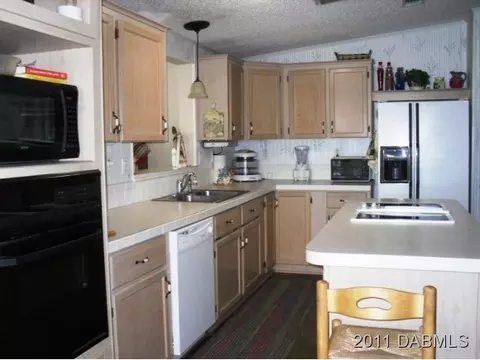 707 Starboard Ave, Edgewater, FL 32141 photo 4