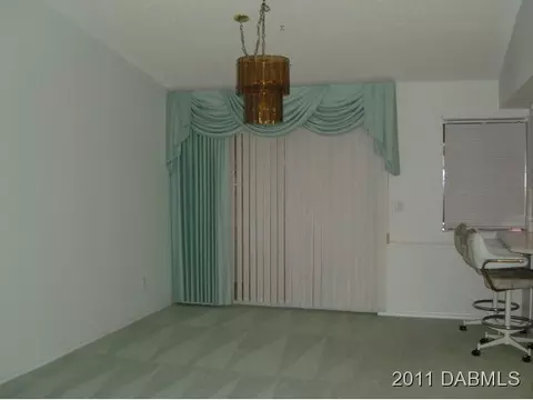 121 Oak Ridge Ave, Edgewater, FL 32132 photo 9