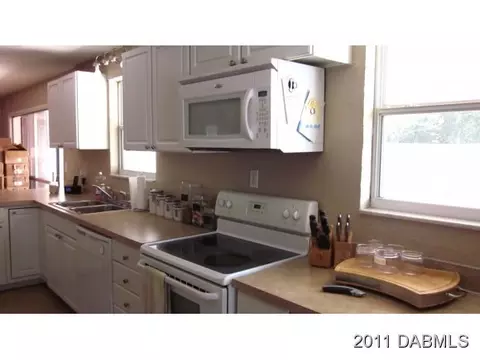 257 Sylvan Dr, Ormond Beach, FL 32174 photo 6