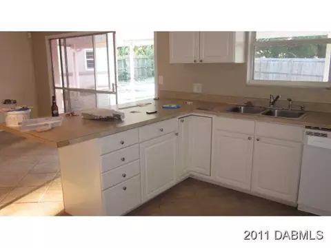 257 Sylvan Dr, Ormond Beach, FL 32174 photo 4