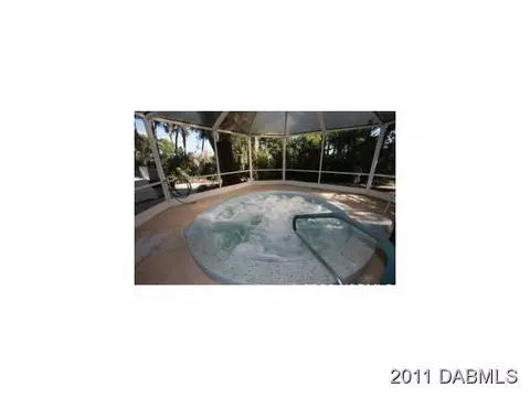 602 Charter Ln, Edgewater, FL 32141 photo 11