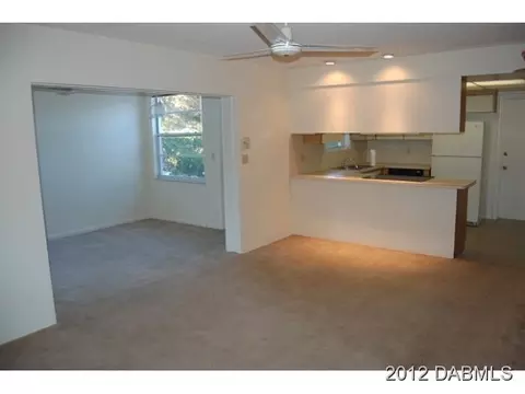 104 Fairway Dr, Ormond Beach, FL 32176 photo 4