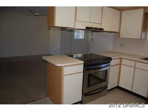 104 Fairway Dr, Ormond Beach, FL 32176 photo 5