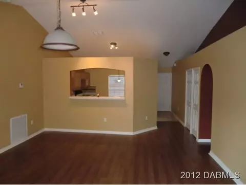 1819 Queen Palm Dr, Edgewater, FL 32132 photo 2