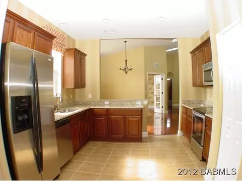 316 Admiralty Ct, Edgewater, FL 32141 photo 9