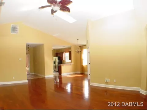 316 Admiralty Ct, Edgewater, FL 32141 photo 5