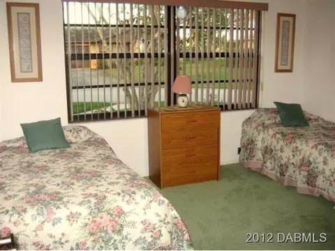 402 Sea Hawk Ct, Edgewater, FL 32141 photo 9