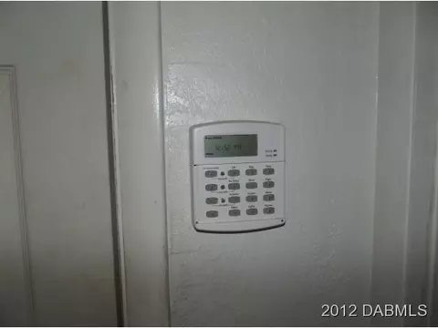 326 Warwick Ave, Ormond Beach, FL 32174 photo 9