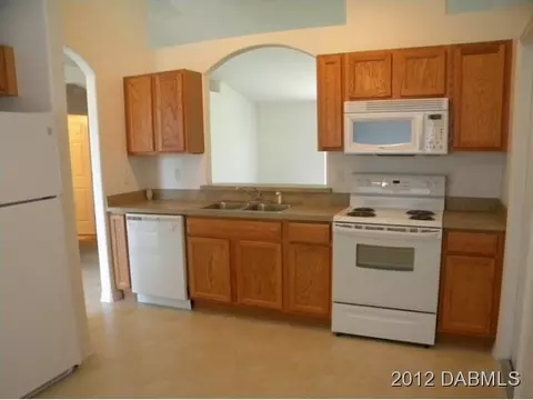 2216 Unity Tree Dr, Edgewater, FL 32141 photo 2