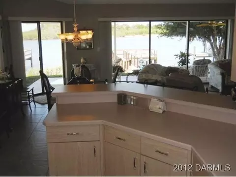 15 Pelican Ln, Edgewater, FL 32141 photo 9