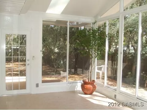 511 N Ridgewood Ave, Ormond Beach, FL 32174 photo 6
