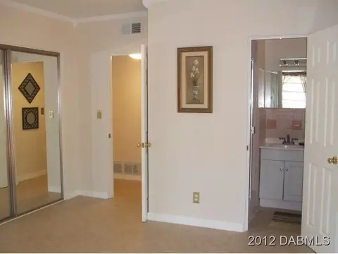 511 N Ridgewood Ave, Ormond Beach, FL 32174 photo 11