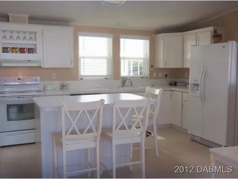 604 Starboard Ave, Edgewater, FL 32141 photo 3
