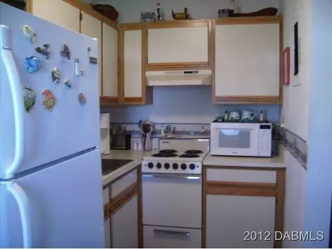 188 Cardinal Dr #D, Ormond Beach, FL 32176 photo 3
