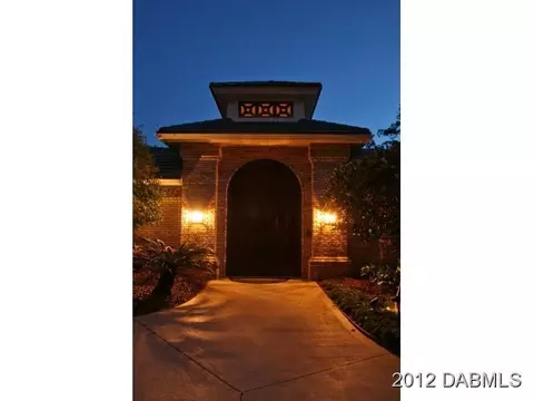 10 Moss Point Dr, Ormond Beach, FL 32174 photo 3