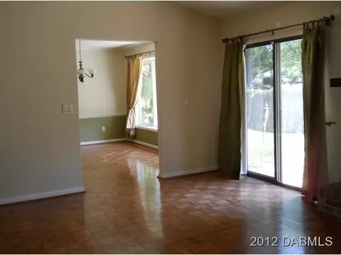 1111 Parkside Dr, Ormond Beach, FL 32174 photo 4