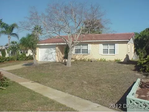 33 Seaview Dr, Ormond Beach, FL 32176 photo 1
