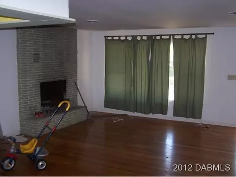 74 Wye Dr, Ormond Beach, FL 32176 photo 2