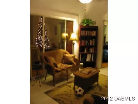 131 E Woodhaven Cir, Ormond Beach, FL 32174 photo 8