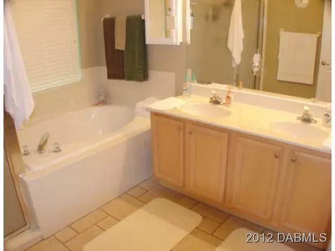11 Spring Meadows Dr, Ormond Beach, FL 32174 photo 10