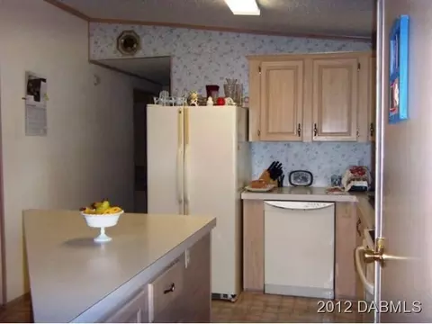 821 Starboard Ave, Edgewater, FL 32141 photo 2