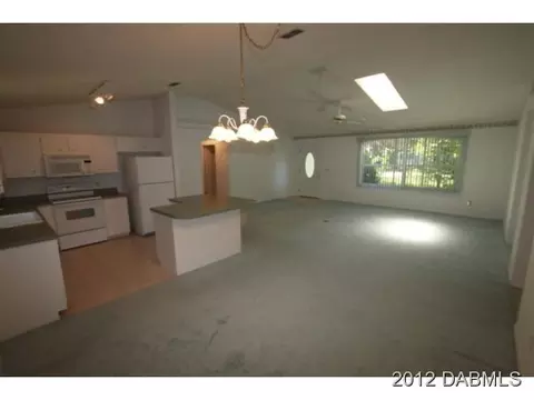 1823 Mango Tree Dr, Edgewater, FL 32132 photo 4