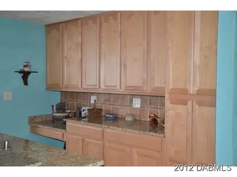 14 Seacrest Dr, Ormond Beach, FL 32176 photo 4