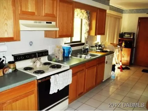 12 Raintree Ct, Ormond Beach, FL 32174 photo 2