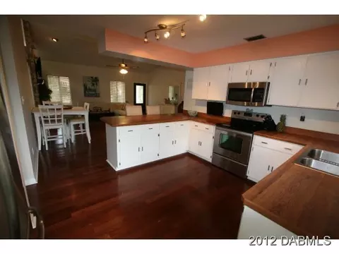 30 Sandpiper Ln, Ormond Beach, FL 32174 photo 9