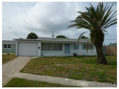 37 Seabreeze Dr, Ormond Beach, FL 32176 photo 1