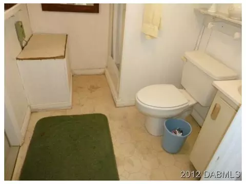 37 Seabreeze Dr, Ormond Beach, FL 32176 photo 5