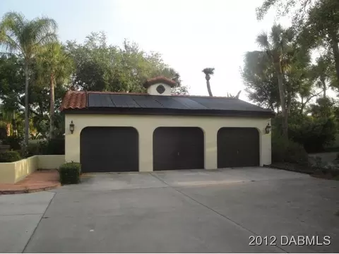 911 John Anderson Dr, Ormond Beach, FL 32176 photo 2