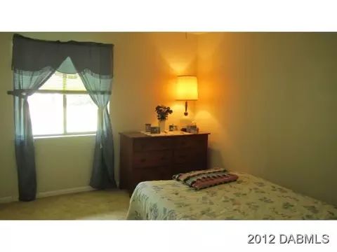 708 Garden Ln, Ormond Beach, FL 32174 photo 4